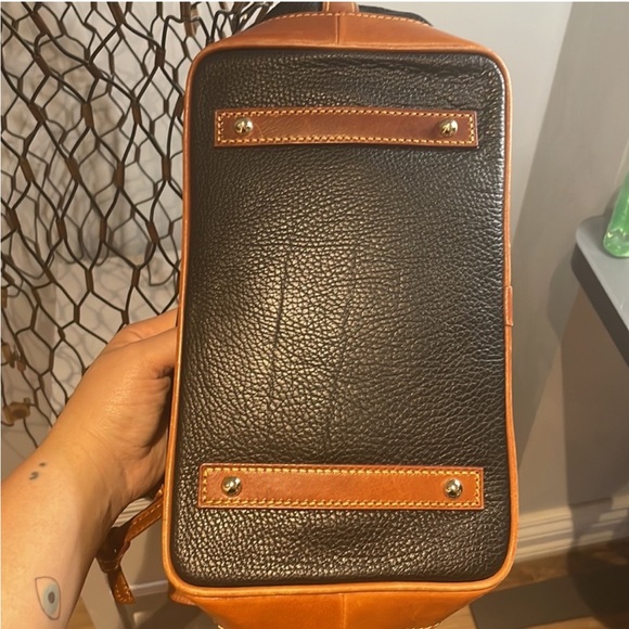 NWT Dooney & Burke Drawstring Bucket Bag - Picture 12 of 12